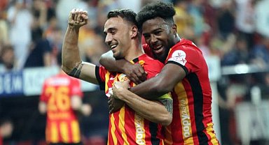 Duckens Nazon 7. golünü attı