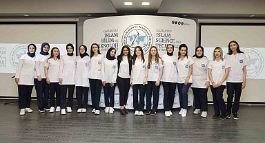 Dünya Ebeler Günü GİBTÜ'de kutlandı