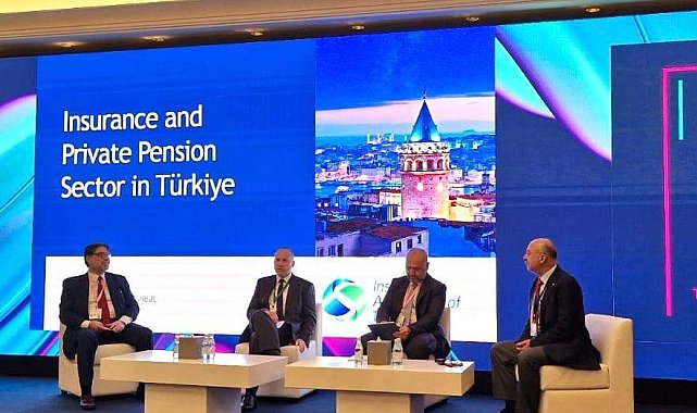 Dünya Sigorta Kongresi'nde Türkiye oturumuna yoğun ilgi