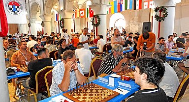 Dünyaca ünlü satranç ustaları Çeşme'de buluşacak