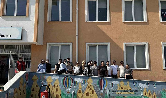 Düzce'de okul duvarlarına renkli dokunuş