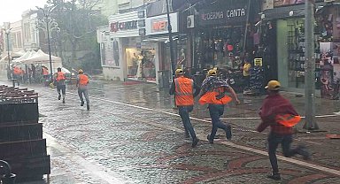 Edirne'de şiddetli yağış ve dolu hayatı olumsuz etkiledi