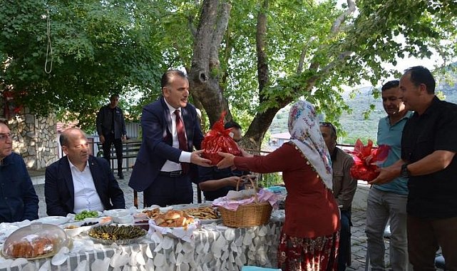 Edremit'te Kaymakam Odabaşı'ndan arıcı ziyareti