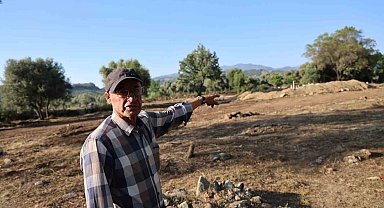 Efeler Belediyesi ecdat mezarlarını iş makinesi ile yıktı