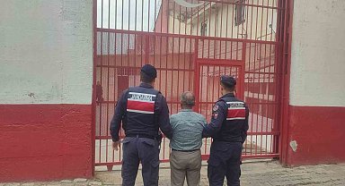 Efeler'de 11 yıl hapis cezası ile aranan şahıs yakalandı
