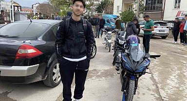 Ehliyetsiz motosiklet sürücüsüne 25 bin 956 lira ceza