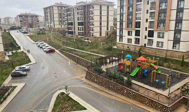 Elazığ'da sağanak etkili oluyor