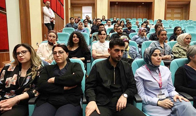 Elazığ'da sağlık çalışanlarına yönelik ileri yaşam desteği eğitimi