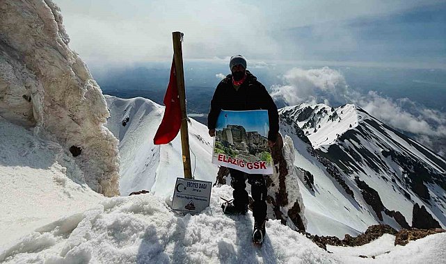 Elazığlı sporcu Erciyes Dağı'na tırmandı