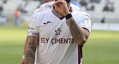 Elazığsporlu Beykan Şimşek'in cezası 3 maça düşürüldü