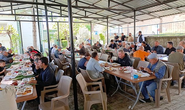 Emet'in Doğanlar köyünde hayır yemeği ve yağmur duası