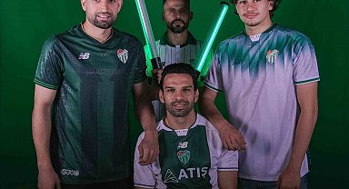 Enes Çelik: "Önce formalar, sonra transferler"