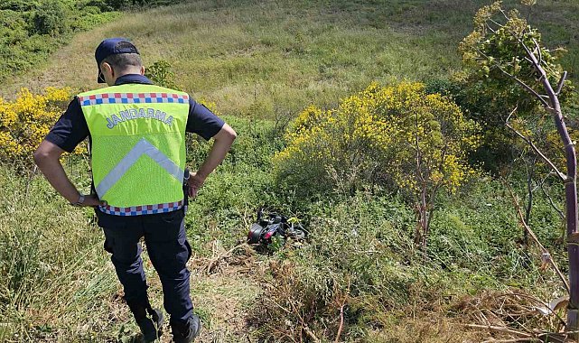 Erdek'te motosiklet direksiyon hakimiyetini kaybetti uçuruma düştü