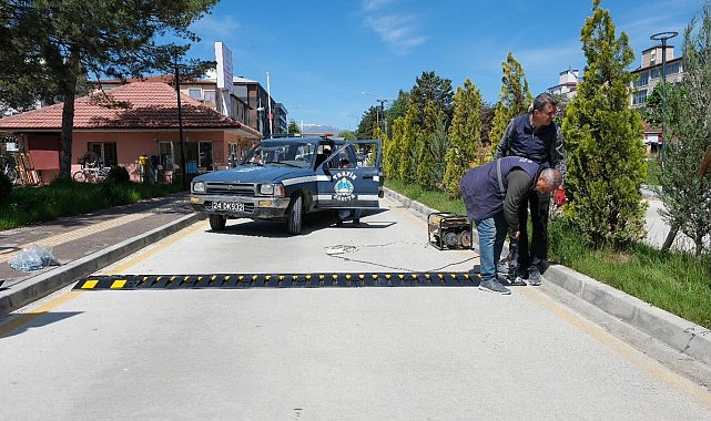 Erzincan Mengücek Gazi Eğitim ve Araştırma Hastanesi'nde kapan sistemi kuruldu