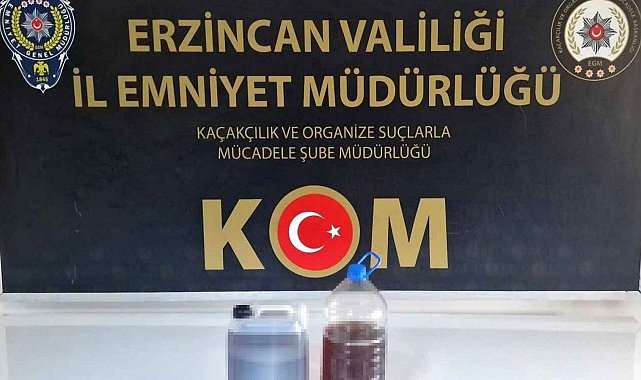 Erzincan'da 8 litre kaçak içki ele geçirildi