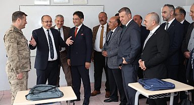 Erzurum Ticaret Borsası'ndan Şenkaya'ya eğitim ve ekonomiye yönelik destek ziyaretleri