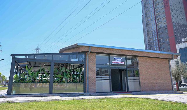 Esenyurt'a yeni bir soluk: Menekşe Engelsiz Kafe