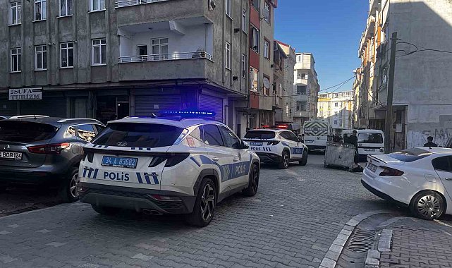 Esenyurt'ta sokakta oynarken servis aracının çarptığı çocuk ağır yaralandı