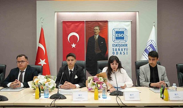 ESO'da Gençlik Meclisi rüzgârı esti