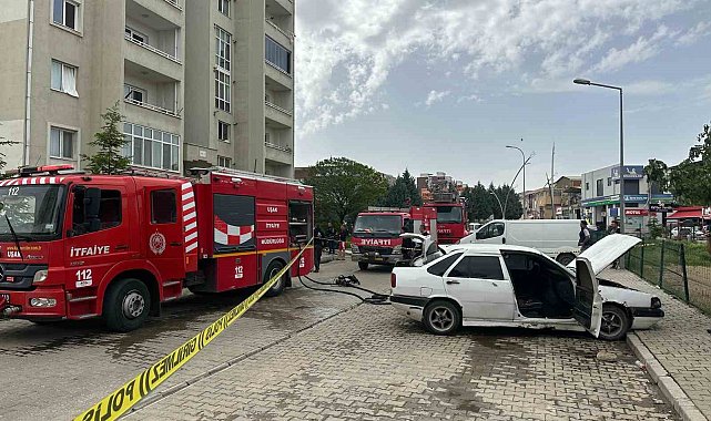 Evli çift kavga etti: Kadın emniyette ifade verirken, kocası evi ve arabaları yaktı