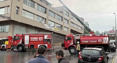Eyüpsultan'da tekstil fabrikasında yangın paniği