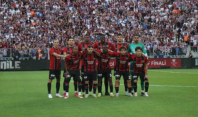 Fatih Karagümrük, 1 yıl aranın ardından Süper Lig'de