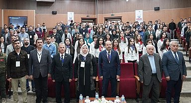 Fen Lisesi Öğrencileri ETÜ'de düzenlenen sempozyumda buluştu