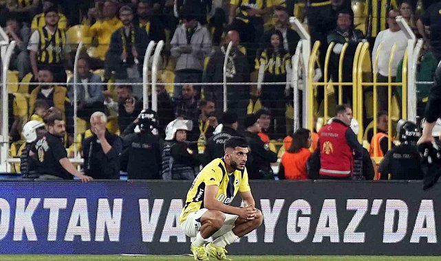Fenerbahçe evinde 10 puan kaybetti