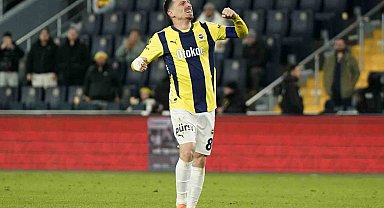 Fenerbahçe, Mert Hakan Yandaş'ın ameliyat olduğunu açıkladı