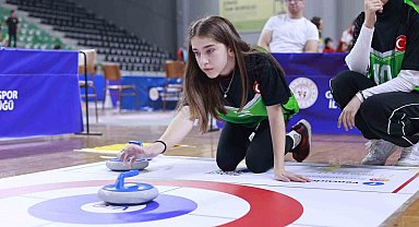 Floor Curling Türkiye Şampiyonası heyecanı Denizli'de yaşandı