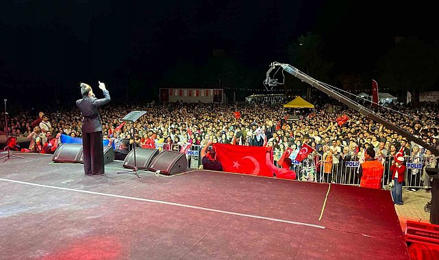 FÜ 50. yıl festivali Azerin'in unutulmaz konseriyle sona erdi