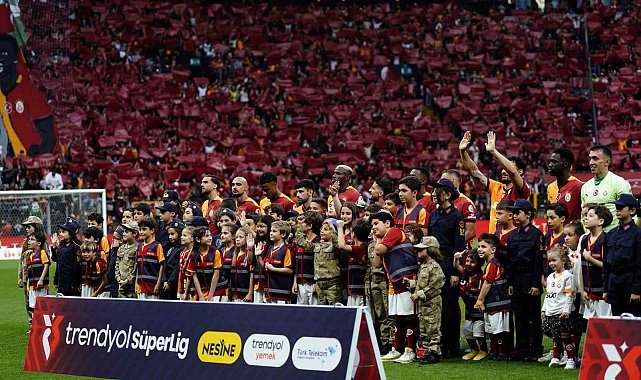 Galatasaray'da 3 değişiklik