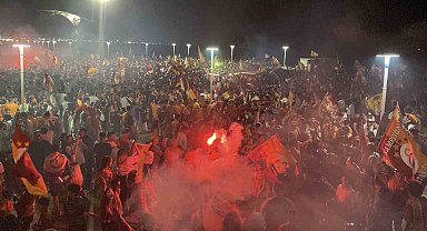 Galatasaray'ın şampiyonluğu Mersin'de coşkuyla kutlandı