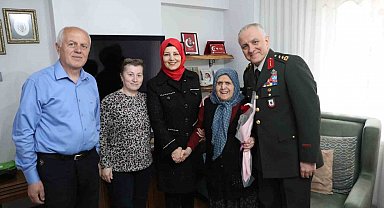 Garnizon Komutanı Ala'dan şehit annesine anlamı ziyaret
