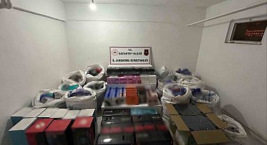 Gaziantep 3 milyon TL değerinde kaçak elektronik eşya ele geçirildi: 2 gözaltı