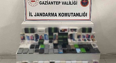 Gaziantep'te 2 milyon TL değerinde kaçak telefon ele geçirildi