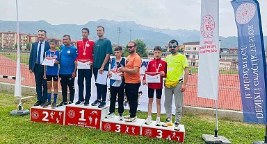 Gedizli öğrenciden Türkiye dördüncülüğü