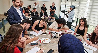 Geleceğin girişimcileri "Girişimci Kütüphanesi"nde buluştu