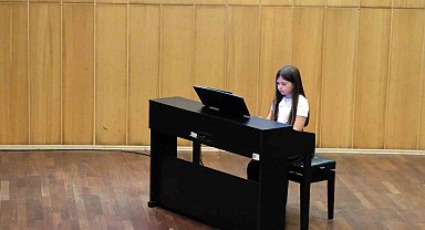 Genç yetenekler, performanslarıyla alkış aldı