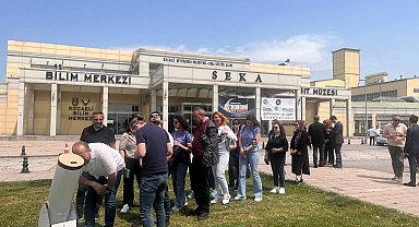 Gençler gökyüzünün sırlarını keşfettiler