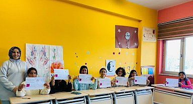 Gençler hadislerle kardeşliği keşfetti