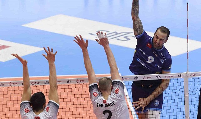 Georg Grozer, Arkas Spor'a veda etti