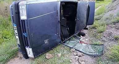 Gümüşhane'de otomobil devrildi: 4 kişi yaralandı