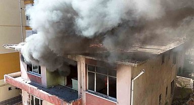 Habersiz tatbikat yapıldı, herkes gerçek sandı: Enkazda çocuk olduğunu düşünen mahalleli endişelendi