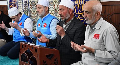 Hacı adayları dualarla kutsal topraklara uğurlandı