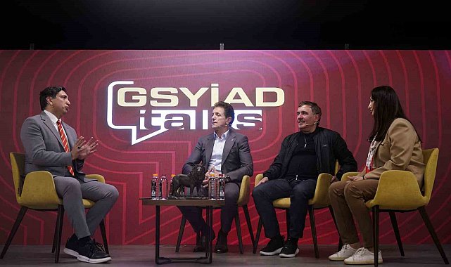 Hagi ve Popescu, yıl dönümünde UEFA Kupası zaferini anlattı