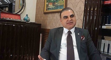 Hakim, aileleri madde bağımlılığına karşı yazdığı kitaplarla uyardı