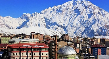 Hakkari Haberleri | Hakkari Gündeminden Anında Haberdar Olun