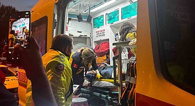 Halk otobüsü yayaya çarptı: 1 yaralı