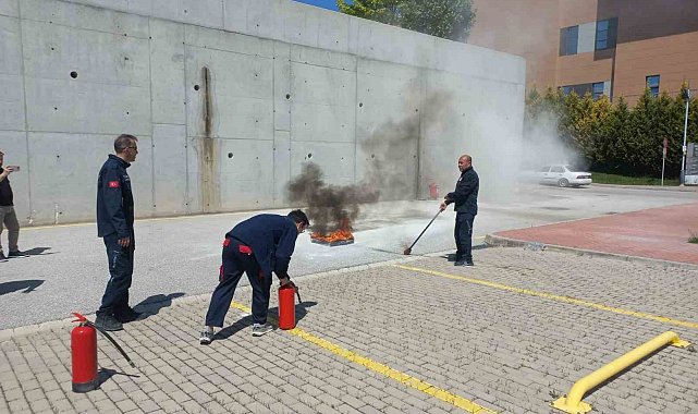 Hastanede nefes kesen helikopterli tatbikat gerçeği aratmadı